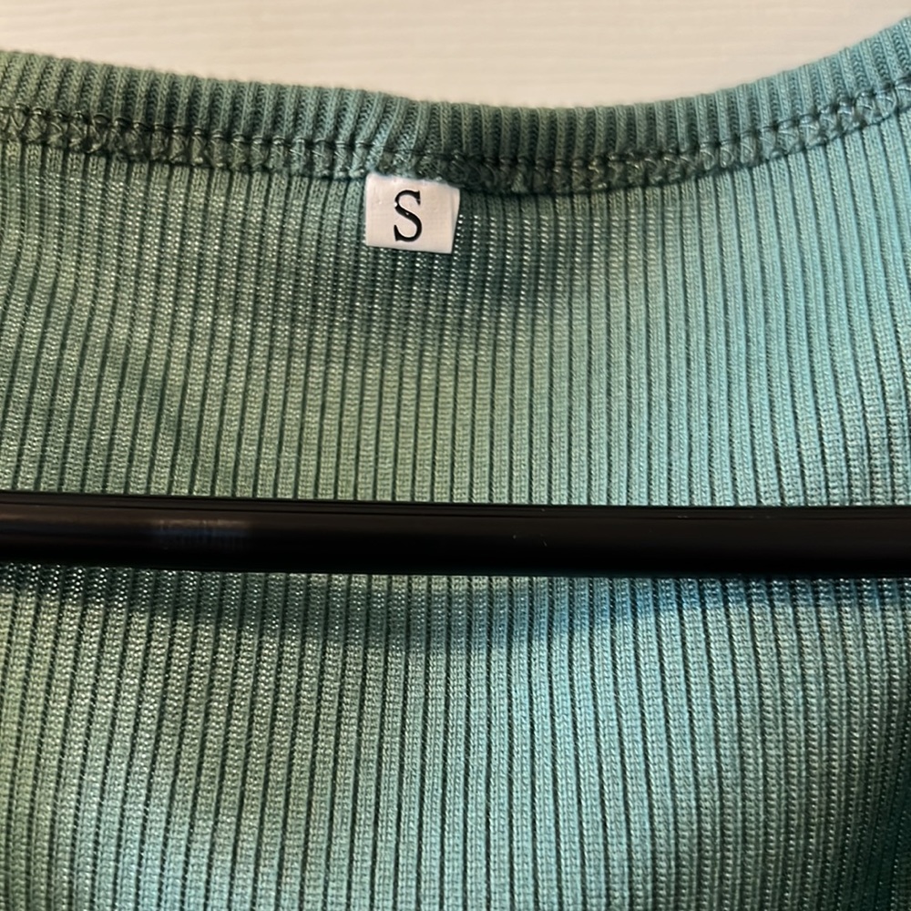 Tank top - Picture 2 of 2